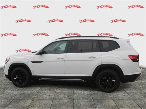 2025 Volkswagen Atlas 2.0T SE