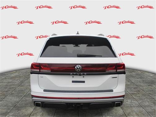 2025 Volkswagen Atlas 2.0T SE