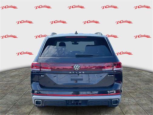 2025 Volkswagen Atlas 2.0T Peak Edition