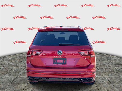 2024 Volkswagen Tiguan 2.0T SE R-Line Black 4MOTION