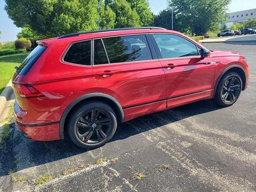 2024 Volkswagen Tiguan 2.0T SE R-Line Black 4MOTION