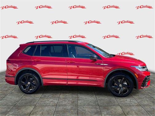 2024 Volkswagen Tiguan 2.0T SE R-Line Black 4MOTION