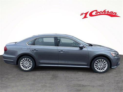 2017 Volkswagen Passat 1.8T SE
