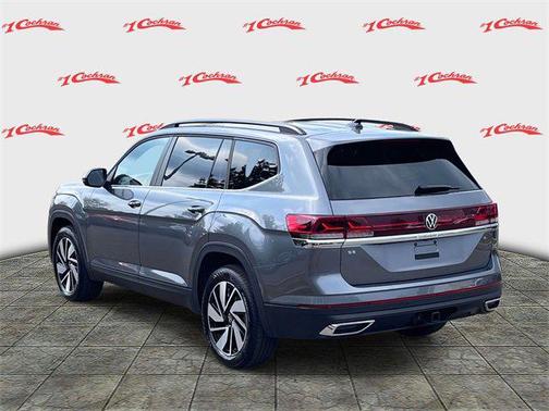 2025 Volkswagen Atlas 2.0T SE w/Technology 4MOTION