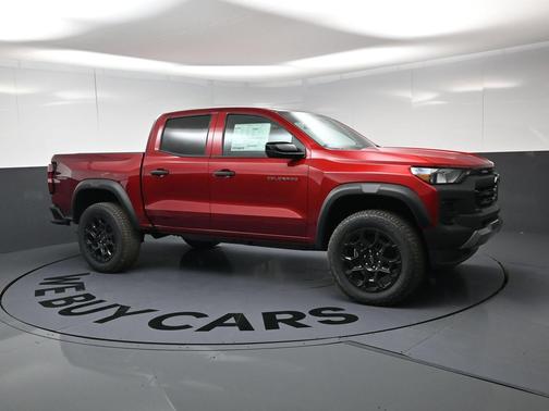 Radiant Red Tintcoat 2026 Chevrolet Colorado Trail Boss