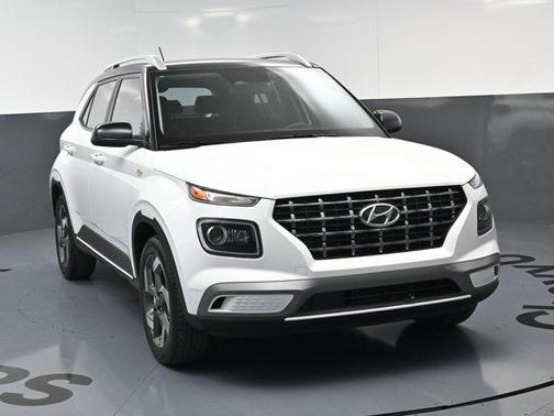 2024 Hyundai VENUE Limited
