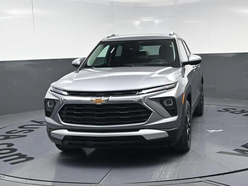 Sterling Gray Metallic 2026 Chevrolet Trailblazer LT
