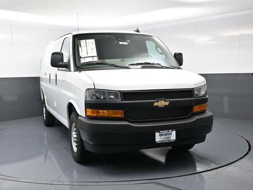 2025 Chevrolet Express 2500 RWD 2500 Regular Wheelbase WT