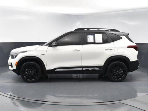 2023 Kia Seltos Nightfall Edition