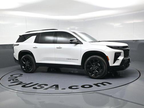 2025 Chevrolet Traverse RS