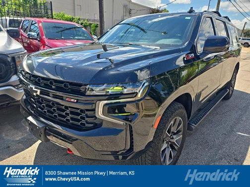 2023 Chevrolet Suburban 4WD Z71