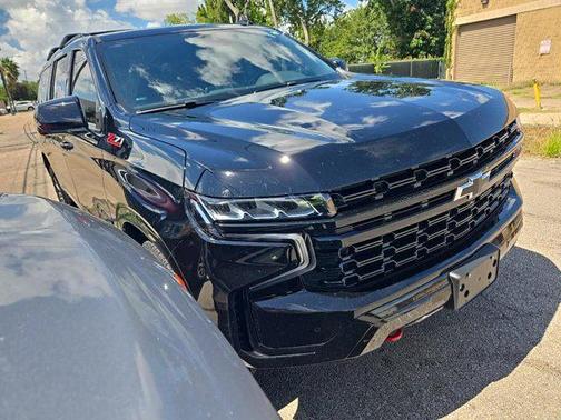 2023 Chevrolet Suburban 4WD Z71