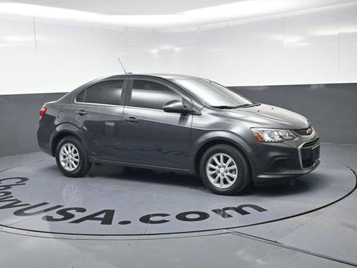 2020 Chevrolet Sonic FWD Sedan LT