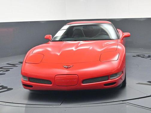 Torch Red 2000 Chevrolet Corvette Base
