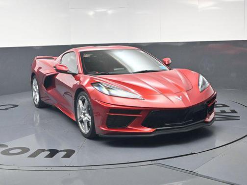 Red Mist Metallic Tintcoat 2022 Chevrolet Corvette Stingray w/2LT
