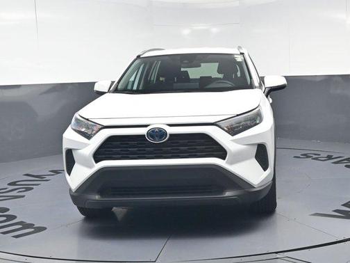 2022 Toyota RAV4 Hybrid LE