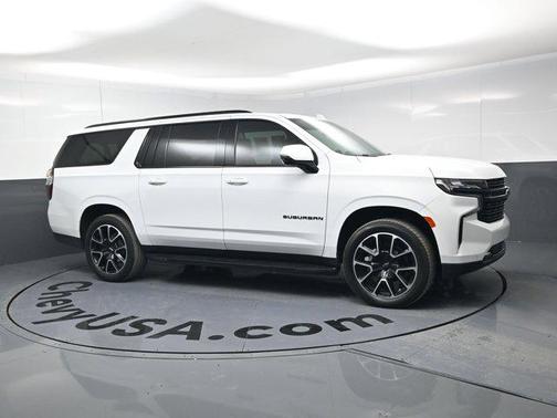 2023 Chevrolet Suburban RST