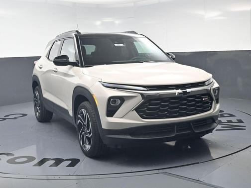 White Sands 2026 Chevrolet Trailblazer RS