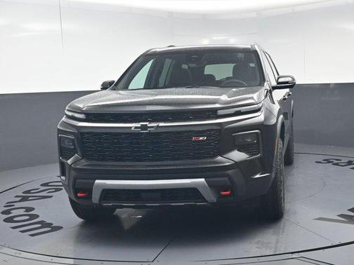 Mosaic Black Metallic 2026 Chevrolet Traverse AWD Z71