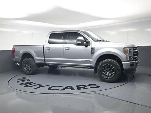 ICONIC SILVER 2022 Ford F-250 Platinum