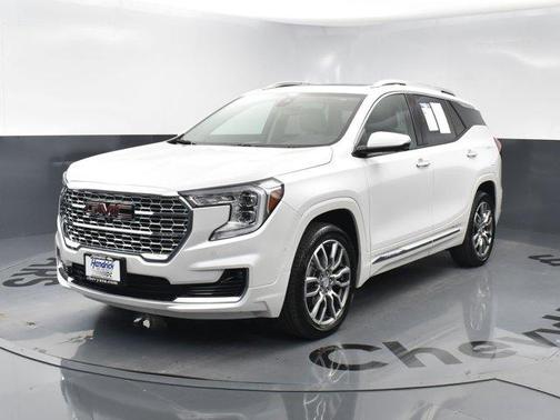 2024 GMC Terrain Denali