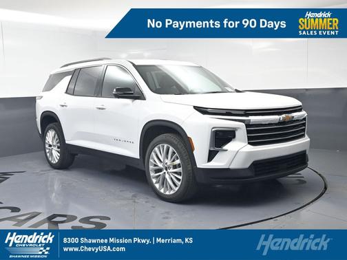 Summit White 2026 Chevrolet Traverse LT