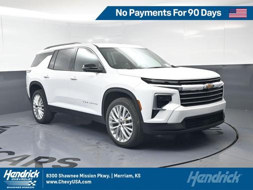 Summit White 2026 Chevrolet Traverse LT