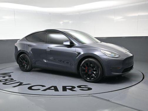 2021 Tesla Model Y Long Range Dual Motor All-Wheel Drive