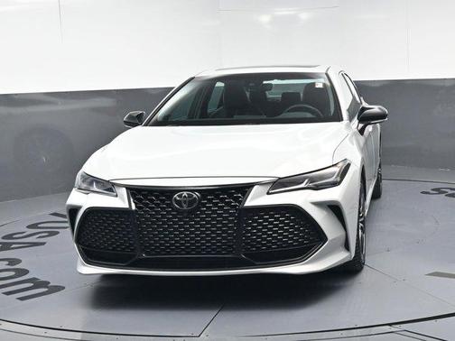 2022 Toyota Avalon Touring