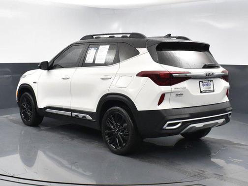 2023 Kia Seltos Nightfall Edition