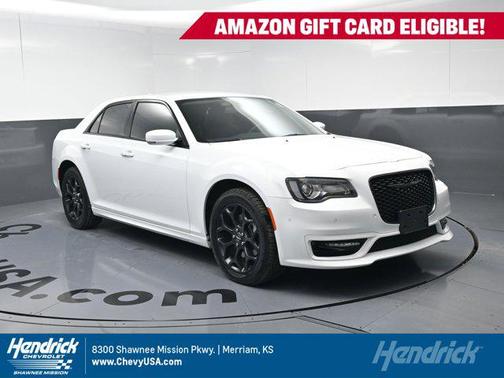 2023 Chrysler 300 Touring