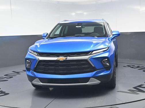 Riptide Blue Metallic 2026 Chevrolet Blazer 2LT