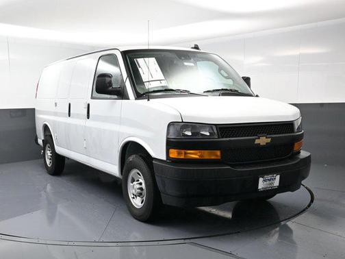 2025 Chevrolet Express 2500 RWD 2500 Regular Wheelbase WT