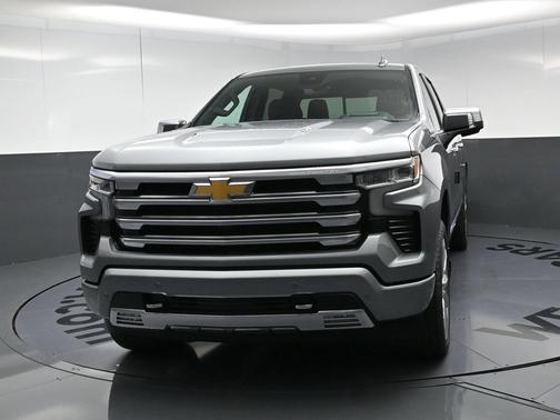 Sterling Gray Metallic 2026 Chevrolet Silverado 1500 High Country