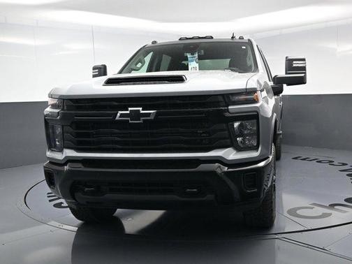 2026 Chevrolet Silverado 2500 Custom