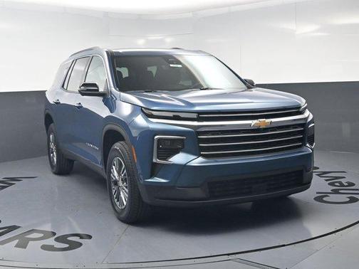 Lakeshore Blue Metallic 2026 Chevrolet Traverse LT