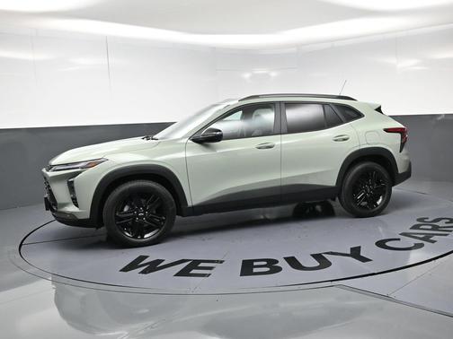Cacti Green 2026 Chevrolet Trax FWD ACTIV