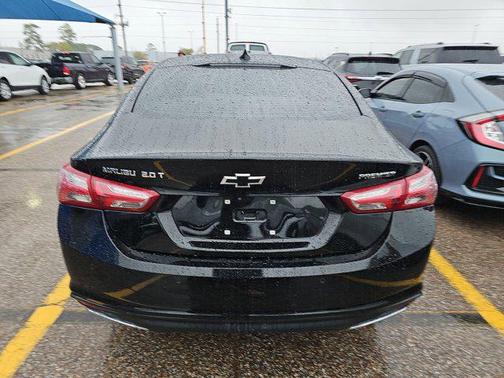 2021 Chevrolet Malibu FWD Premier