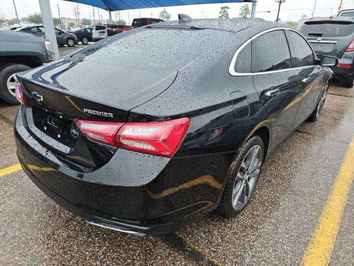 2021 Chevrolet Malibu FWD Premier