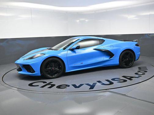 2025 Chevrolet Corvette Stingray w/1LT