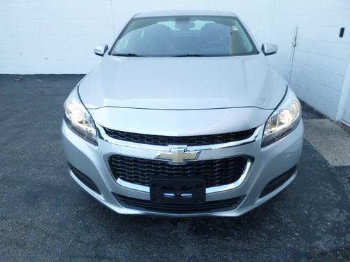 Silver Ice Metallic 2015 Chevrolet Malibu 1LT