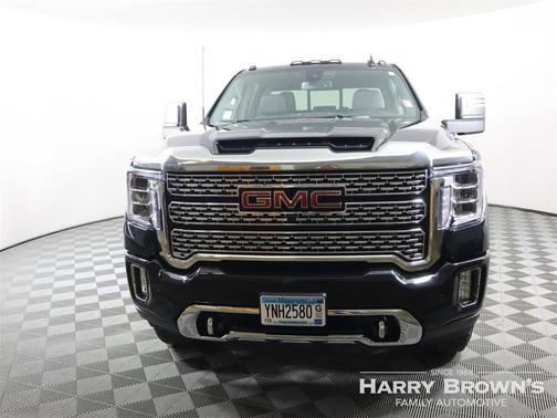 Photo 3 of 28 of 2022 GMC Sierra 3500 Denali