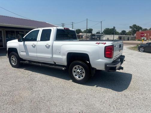 White 2019 Chevrolet Silverado 2500 LT
