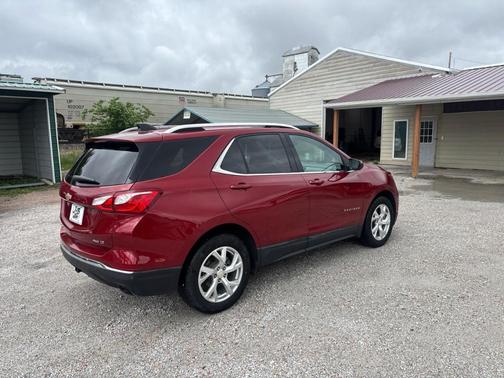 Burgundy 2020 Chevrolet Equinox 2LT