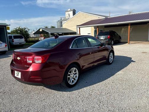 2015 Chevrolet Malibu 1LT