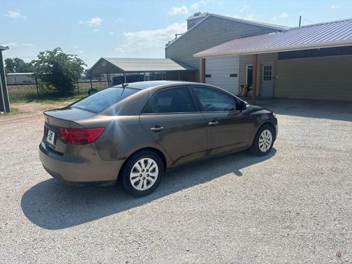 Brown 2010 Kia Forte EX