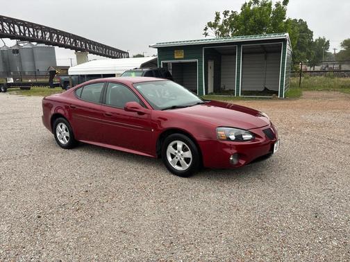 Burgundy 2008 Pontiac Grand Prix Base