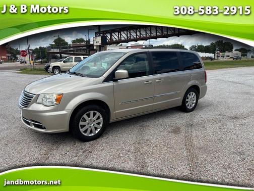 Beige 2014 Chrysler Town & Country Touring