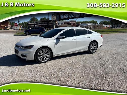 Pearl White 2016 Chevrolet Malibu Premier