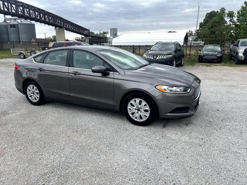 2014 Ford Fusion S